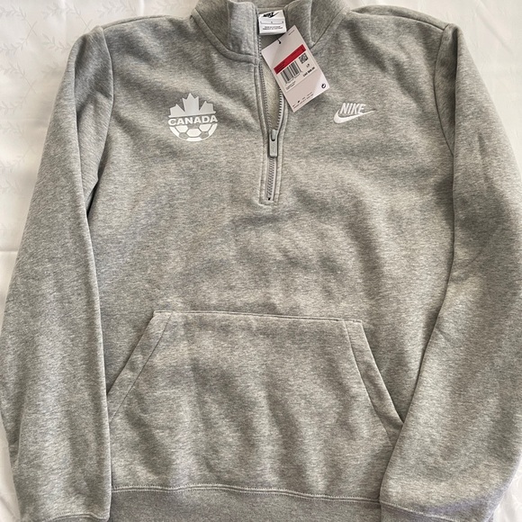 Nike Sweaters - Nike soccer Team Canada Logo